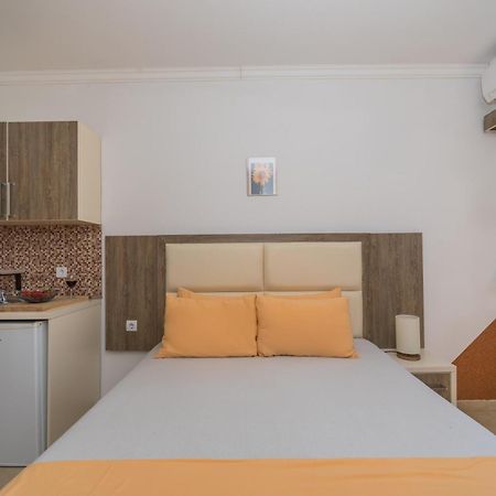 Apartments Dobra Voda Szoba fotó