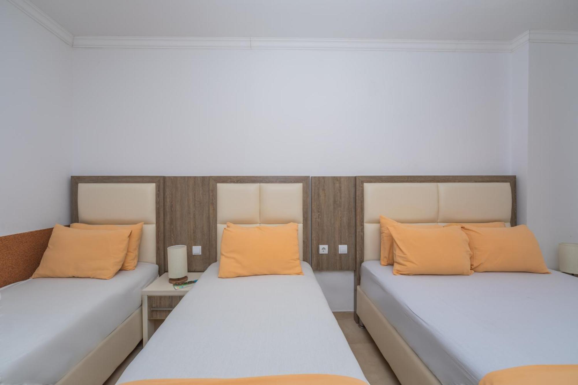 Apartments Dobra Voda Szoba fotó